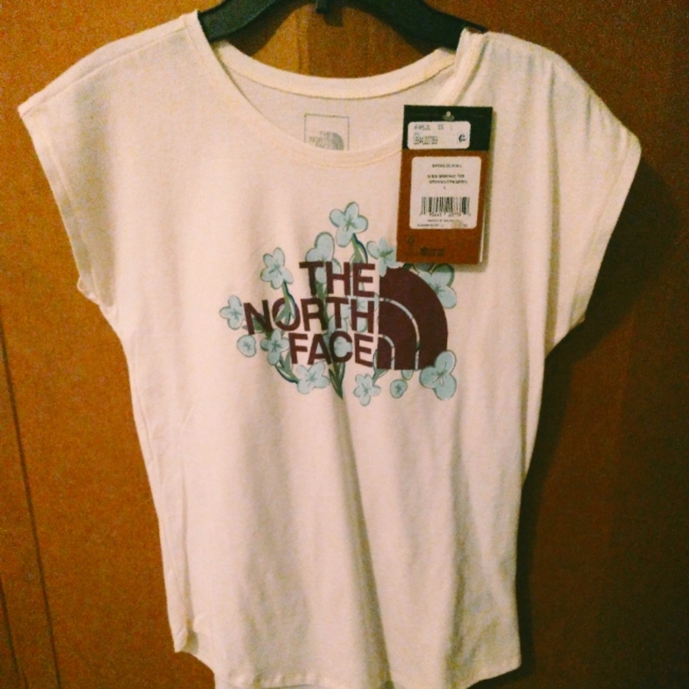 NORTHFACE tee shirt